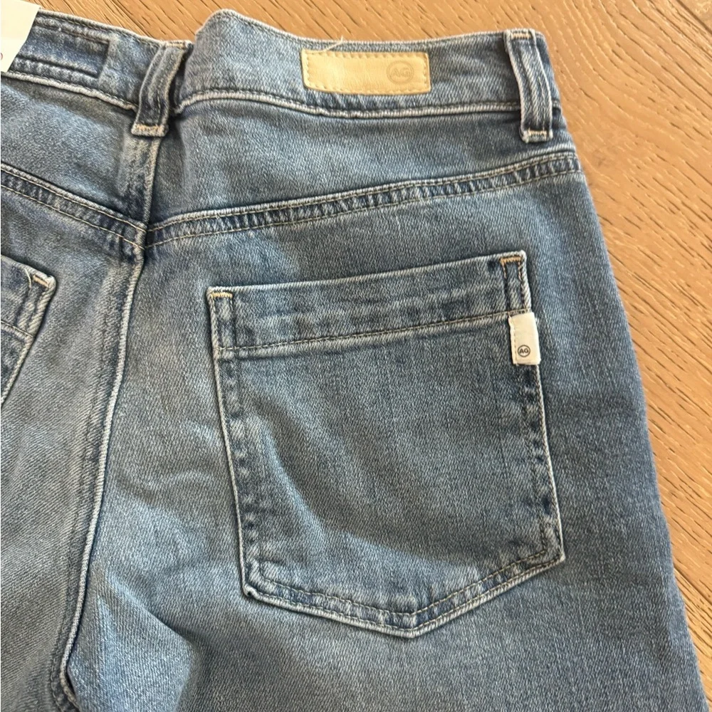AG Relaxed Blue Jeans- NWT - Picture 6 of 7